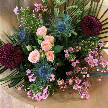 A Valentine's Day Budget Bouquet - collection only